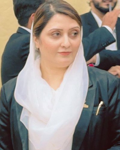 Naeema Mushtaq, Legal Team Member at Legal Bridge LLP®